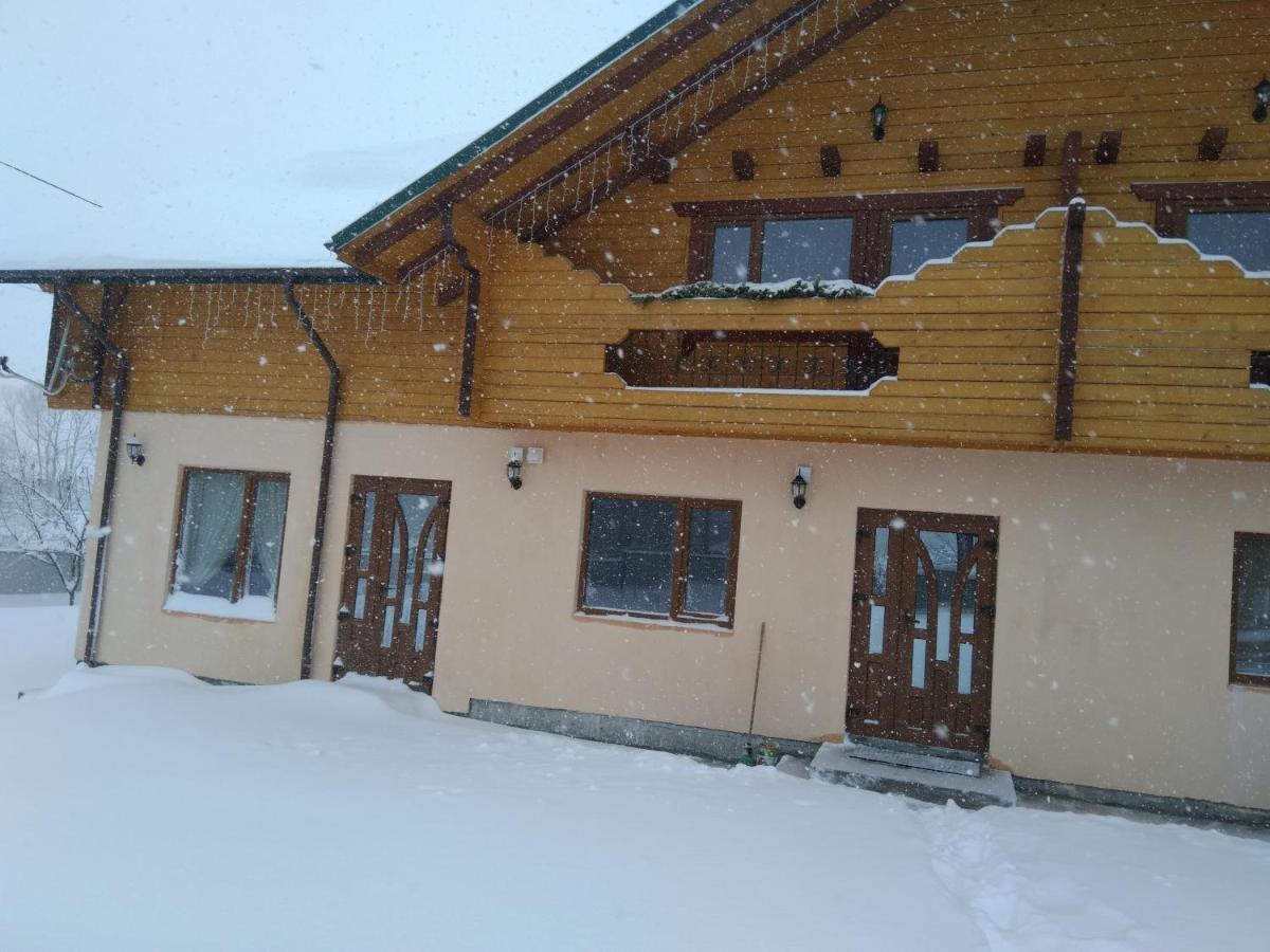 Приватна Садиба "Гереджука" Vorokhta Exterior foto